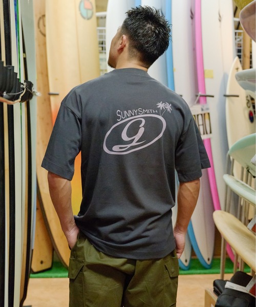 Sunny Smith(サニースミス)の「GODDESS embroidery Tee(Tシャツ/カットソー・メンズ・チャコール/オフホワイト・LARGE/MEDIUM)」の16枚目の写真