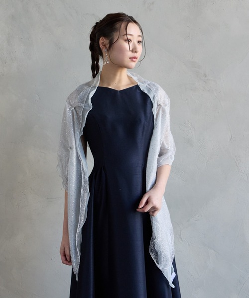 AIMER(エメ)の「ラメレース×シフォンストール(ストール/ショール・レディース・アイボリー/ブラック/ピンク/ベージュ/シルバー/ライトグレー・フリ-)」の9枚目の写真