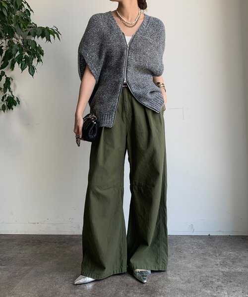 新色追加/WEB限定】 ダブルジップ変形ベスト（カーディガン