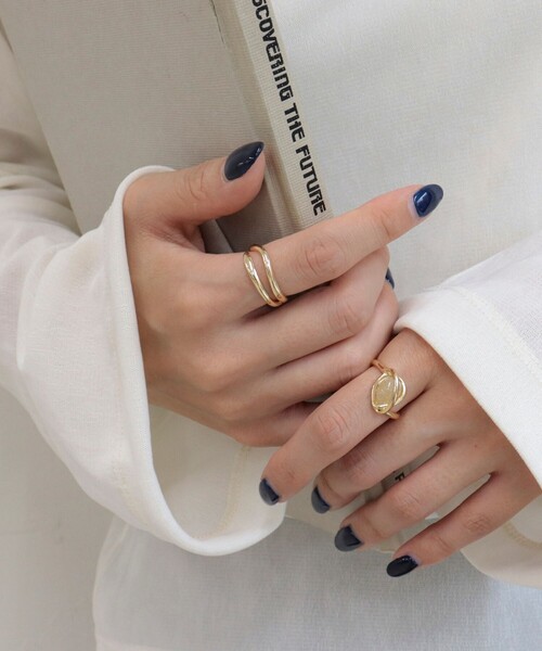 fredy emue(フレディエミュ)の「フェイクストーン2セットリング(リング・レディース・ブルー/キナリ/ミント・FREE)」の2枚目の写真