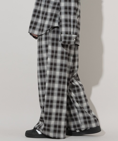 GEORGE'S（ジョージズ）の「オンブレチェックパンツ（その他パンツ・レディース・ブラック/ブルー/ブラウン・SMALL/MEDIUM）」の7枚目の写真