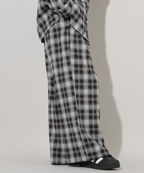 GEORGE'S（ジョージズ）の「オンブレチェックパンツ（その他パンツ・レディース・ブラック/ブルー/ブラウン・SMALL/MEDIUM）」の8枚目の写真