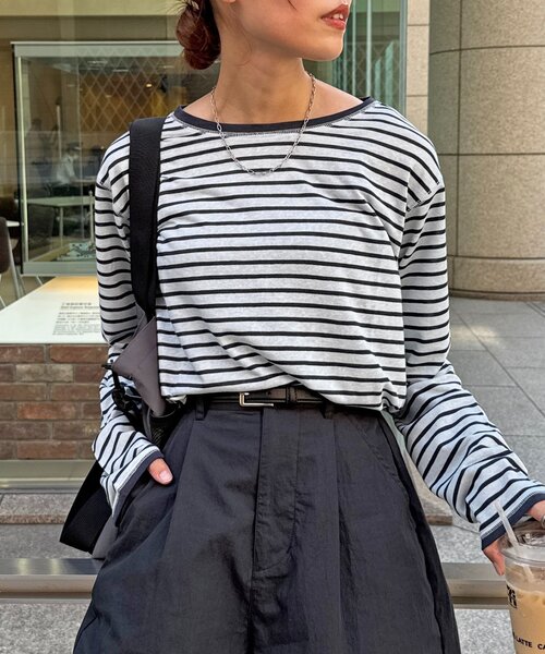 CPCM(シーピーシーエム)の「スラブシアーロンT(Tシャツ/カットソー・レディース・ブルー系その他/ブラック/ホワイト系その他/ベージュ系その他/レッド系その他/オフホワイト・MEDIUM/LARGE)」の5枚目の写真