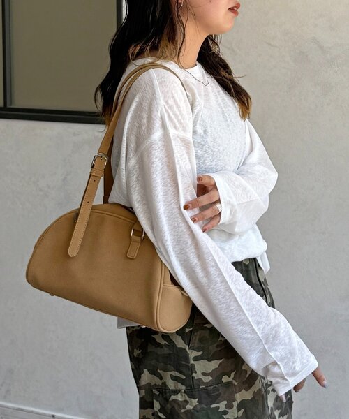 CPCM(シーピーシーエム)の「スラブシアーロンT(Tシャツ/カットソー・レディース・ブルー系その他/ブラック/ホワイト系その他/ベージュ系その他/レッド系その他/オフホワイト・MEDIUM/LARGE)」の16枚目の写真