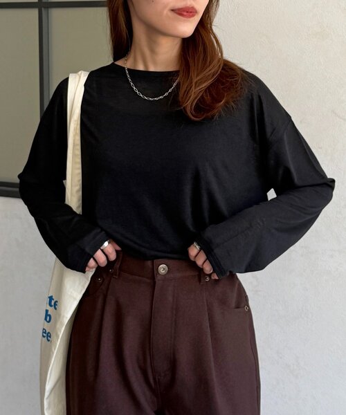 CPCM(シーピーシーエム)の「スラブシアーロンT(Tシャツ/カットソー・レディース・ブルー系その他/ブラック/ホワイト系その他/ベージュ系その他/レッド系その他/オフホワイト・MEDIUM/LARGE)」の22枚目の写真