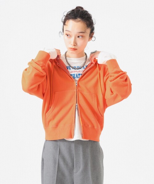 SCREEN STARS（スクリーンスターズ）の「【別注】SCREEN STARS / フルジップ パーカー（パーカー・レディース・オフホワイト/オレンジ/ネイビー・ONE SIZE）」の14枚目の写真