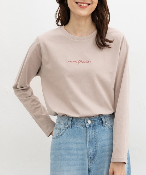 Honeys(ハニーズ)の「ロゴ刺繍Tシャツ(Tシャツ/カットソー・レディース・グリーン/ブラウン/ベージュ/ブラック/オフホワイト・L/LL/M/S)」の1枚目の写真