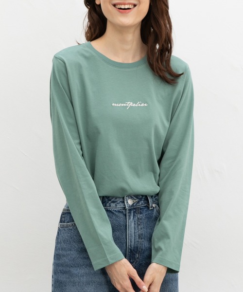 Honeys(ハニーズ)の「ロゴ刺繍Tシャツ(Tシャツ/カットソー・レディース・グリーン/ブラウン/ベージュ/ブラック/オフホワイト・L/LL/M/S)」の5枚目の写真