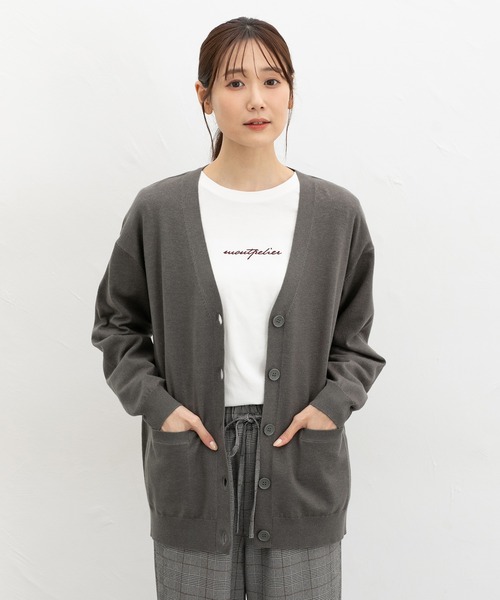 Honeys(ハニーズ)の「ロゴ刺繍Tシャツ(Tシャツ/カットソー・レディース・グリーン/ブラウン/ベージュ/ブラック/オフホワイト・L/LL/M/S)」の6枚目の写真