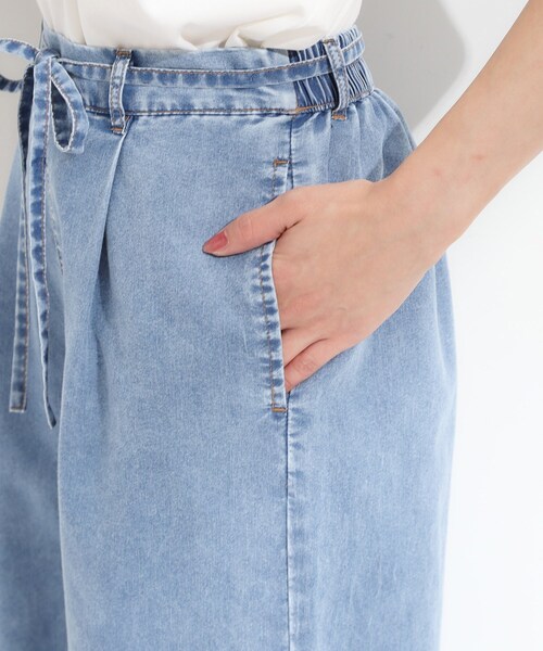 Cutie Blonde（キューティーブロンド）の「【セットアップ可/S-LL】リボン付き イージーワイドデニムパンツ（デニムパンツ・レディース・ブルー/ブラック・03/02/01/04）」の17枚目の写真