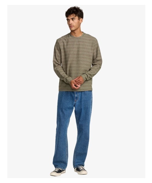 RVCA(ルーカ)の「RVCA メンズ VACANCY LS ロンT 【2025年秋冬モデル】/ルーカネームタグワンポイントボーダー長袖ロンT(Tシャツ/カットソー・メンズ・ブラウン系その他・SMALL/MEDIUM/LARGE/X-LARGE)」の4枚目の写真