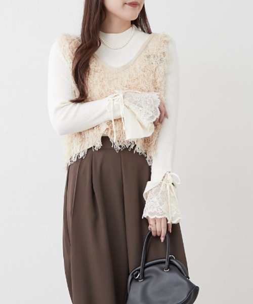 continuer de NICE CLAUP(コンティニューデナイスクラップ)の「袖レース&リボンニットトップス(ニット/セーター・レディース・ピンク/アイボリー/ブラック/トップグレー/ボルドー/ブラウン/サックスブルー/ピンク系その他/ベージュ・FREE)」の12枚目の写真