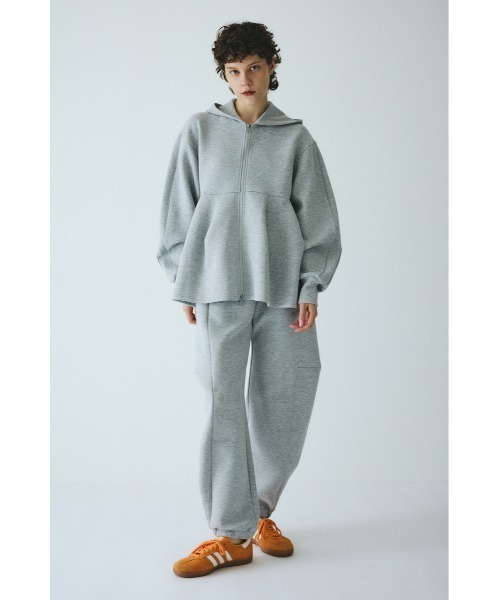 HeRIN.CYE(ヘリンドットサイ)の「Feels foodie cardigan フィールズフーディーカーディガン(カーディガン/ボレロ・レディース・ブラック/ベージュ/グレー・FREE)」の12枚目の写真