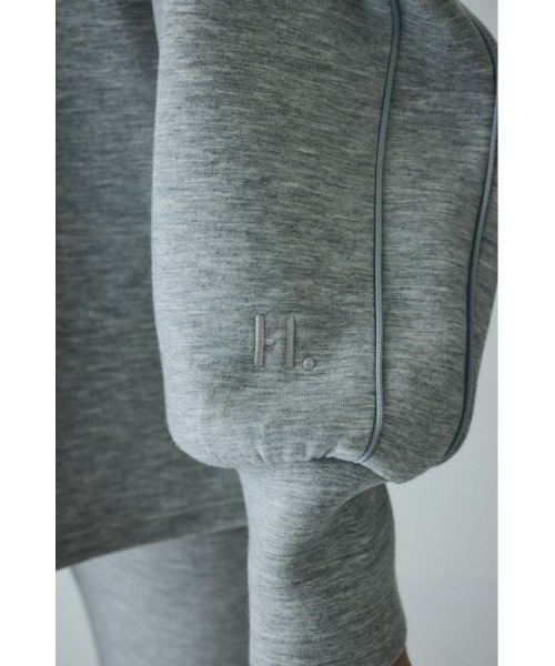 HeRIN.CYE(ヘリンドットサイ)の「Feels foodie cardigan フィールズフーディーカーディガン(カーディガン/ボレロ・レディース・ブラック/ベージュ/グレー・FREE)」の4枚目の写真