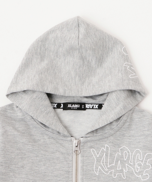 XLARGE KIDS（エクストララージキッズ）の「総ロゴジップパーカー（パーカー・キッズ・ブラック/トップグレー・90cm/100cm/120cm/130cm/80ｃｍ/110cm/140cm）」の4枚目の写真