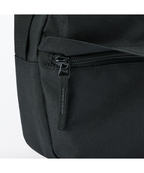 無印良品（ムジルシリョウヒン）の「背面ポケット付き　撥水ショルダーバッグ（ショルダーバッグ・レディース・ダークブラウン系/ラベンダー/チャコールグレー/ライトベージュ/ブラック/ネイビー系・FREE）」の11枚目の写真