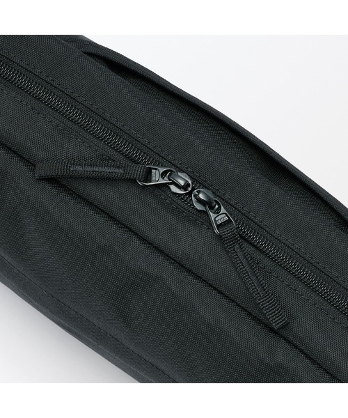 無印良品（ムジルシリョウヒン）の「背面ポケット付き　撥水ショルダーバッグ（ショルダーバッグ・レディース・ダークブラウン系/ラベンダー/チャコールグレー/ライトベージュ/ブラック/ネイビー系・FREE）」の13枚目の写真