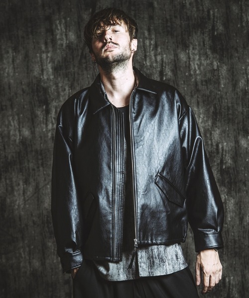 NO ID.（ノーアイディ）の「【NO ID.】Synthetic Leather Zip Big