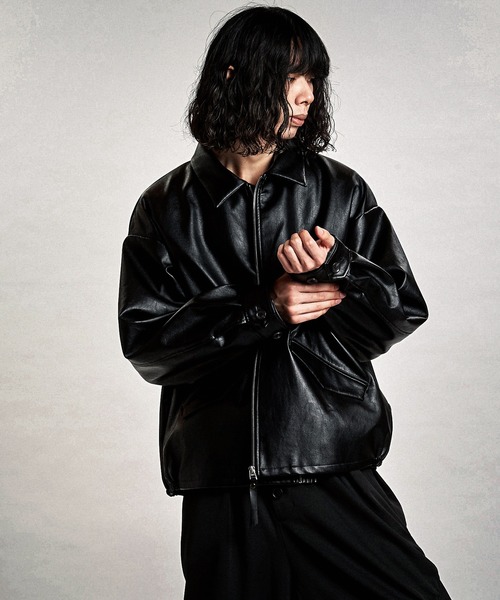 NO ID.（ノーアイディ）の「【NO ID.】Synthetic Leather Zip Big