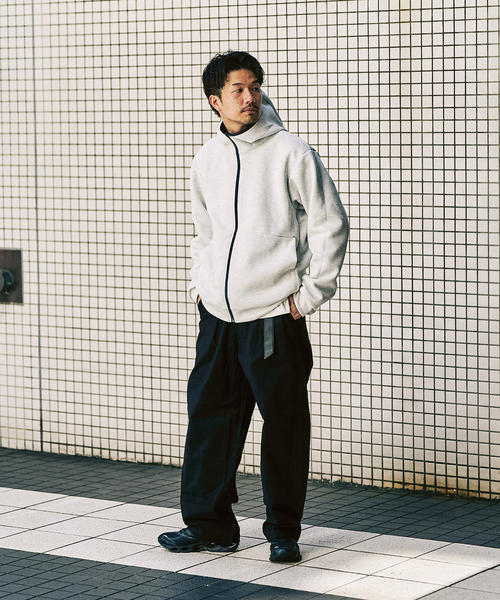 THE NORTH FACE(ザノースフェイス)の「THE NORTH FACE / ザ ノースフェイス Reversible Tech Air Hoodie(パーカー・メンズ・ブラック/チャコールグレー・MEDIUM/X-LARGE/LARGE)」の22枚目の写真