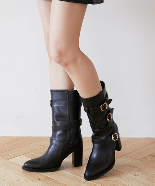 Luan(ルアン)の「【Luan】BELTED MIDDLE BOOTS/ベルト付きミドルブーツ(ブーツ・レディース・ブラック/ブラウン・23/22/21)」の1枚目の写真