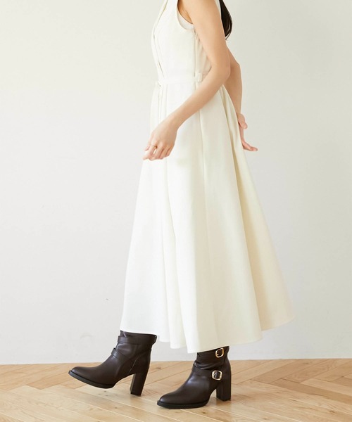 Luan(ルアン)の「【Luan】BELTED MIDDLE BOOTS/ベルト付きミドルブーツ(ブーツ・レディース・ブラック/ブラウン・23/22/21)」の7枚目の写真