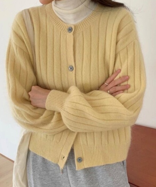 cammie(キャミー)の「モヘヤタッチニットカーディガン(カーディガン/ボレロ・レディース・ブラック/ベージュ/グレー/イエロー・F)」の4枚目の写真