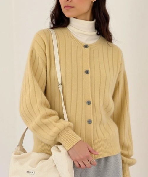 cammie(キャミー)の「モヘヤタッチニットカーディガン(カーディガン/ボレロ・レディース・ブラック/ベージュ/グレー/イエロー・F)」の16枚目の写真