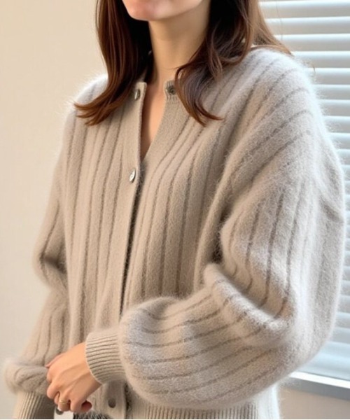 cammie(キャミー)の「モヘヤタッチニットカーディガン(カーディガン/ボレロ・レディース・ブラック/ベージュ/グレー/イエロー・F)」の13枚目の写真