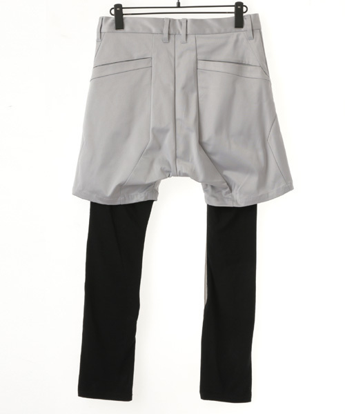 NO ID.（ノーアイディ）の「mp4081-PｽﾄﾚｯﾁﾏﾙﾁｼｰﾑﾚｲﾔｰﾄﾞﾊｰﾌPT（その他パンツ・メンズ・ライトグレー/ブラック・1/3/2）」の9枚目の写真