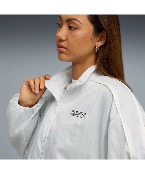 PUMA(プーマ)の「PUMA PUMA x ROSE T7 OVERSIZED TRACK JACKET WV(プーマ プーマ x ロゼ T7 オーバーサイズド トラック ジャケット WV)(ジャージ・レディース・ブラック系/シルバー系・SMALL/MEDIUM/LARGE)」の11枚目の写真