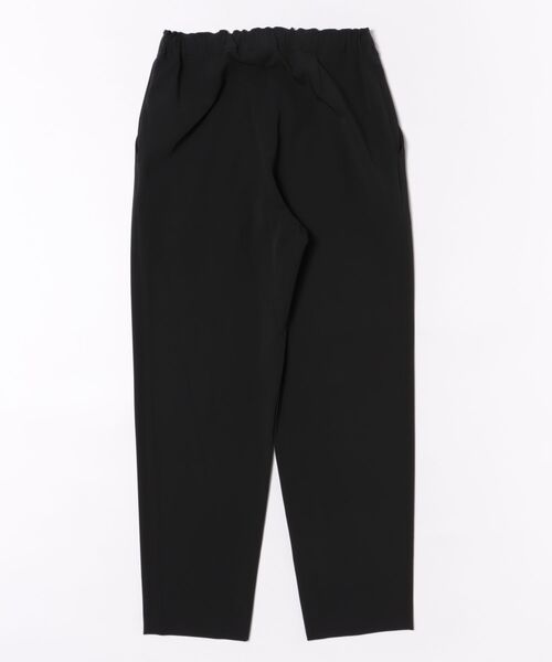 STRAWBERRY-FIELDS(ストロベリーフィールズ)の「セリッシュドライ_タックテーパードパンツ(スラックス・レディース・キャメル/ブラック/グレー・1/2)」の4枚目の写真