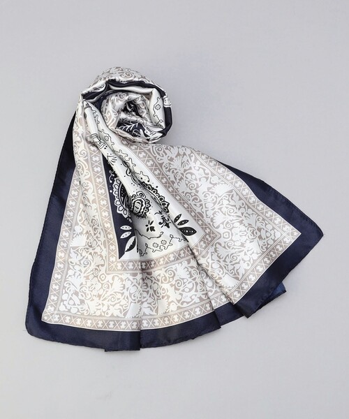 coen（コーエン）の「アソートプリント大判スカーフ（バンダナ/スカーフ・レディース・モカ/コバルトブルー/ネイビー/ブラック・FREE）」の4枚目の写真