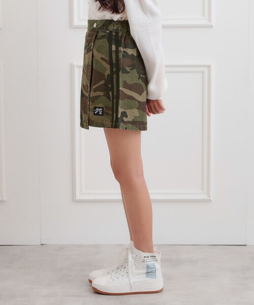 PINK-latte（ピンクラテ）の「ラップサイドラインスカパン（スカート・キッズ・ブラック系3/ブルー系その他5/カーキ系3/ブラック・13/14/15 /16）」の6枚目の写真