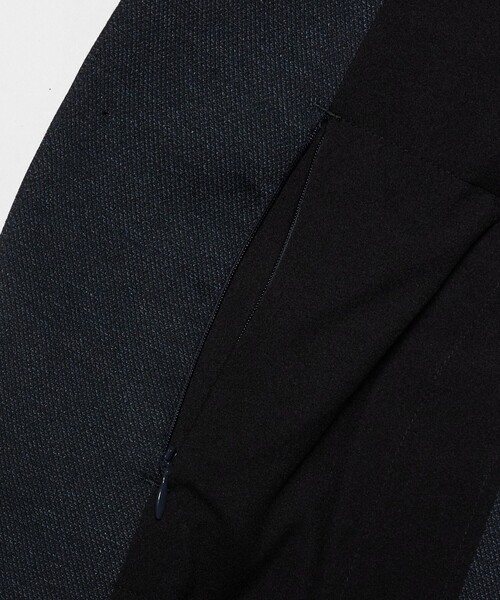 UNITED ARROWS（ユナイテッドアローズ）の「シャークスキン ジャージ  UA COZY ウォッシャブル ストレッチ 防しわ（テーラードジャケット・メンズ・ネイビー/ダークグレー・S/M/XL/L/XXL）」の16枚目の写真