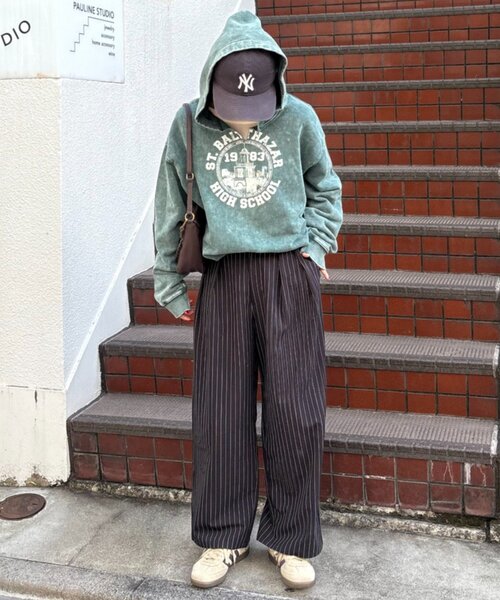 CIAOPANIC TYPY（チャオパニックティピー）の「【UNISEX】ヘビーウェイト加工スキッパーフーディー（パーカー・レディース・グリーン/レッド/ブラウン/ブラック・MEDIUM/LARGE）」の14枚目の写真