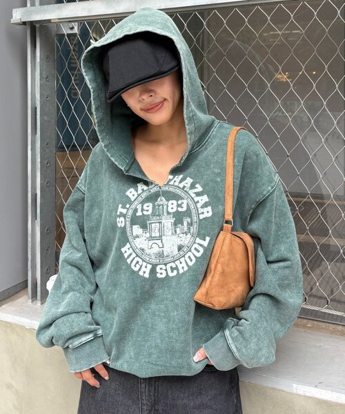 CIAOPANIC TYPY（チャオパニックティピー）の「【UNISEX】ヘビーウェイト加工スキッパーフーディー（パーカー・レディース・グリーン/レッド/ブラウン/ブラック・MEDIUM/LARGE）」の19枚目の写真