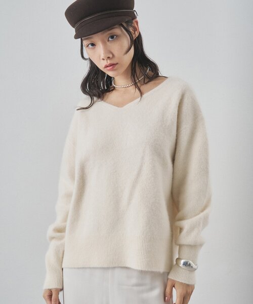 フォックスウール Vネックプルオーバー（ニット/セーター）｜Whim