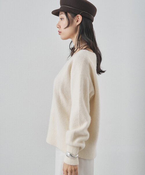 フォックスウール Vネックプルオーバー(ニット/セーター)|Whim フォックスウール Vネックプルオーバー(ニット/セーター)|Whim