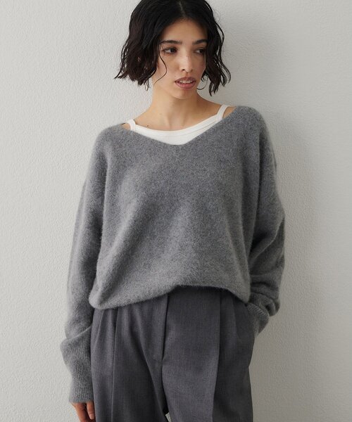 フォックスウール Vネックプルオーバー（ニット/セーター）｜Whim