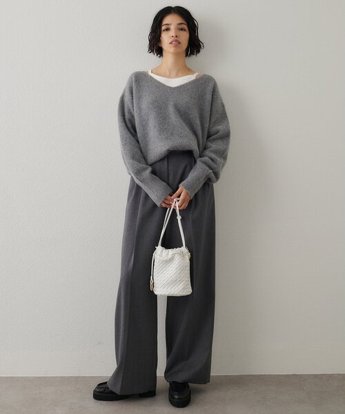 フォックスウール Vネックプルオーバー（ニット/セーター）｜Whim