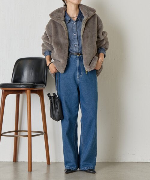 Jena espace merveilleux（ジェナ　エスパスメルヴェイユ）の「エコファースタンドネックジャケット（その他アウター・レディース・グレー/ブラウン・FREE）」の3枚目の写真