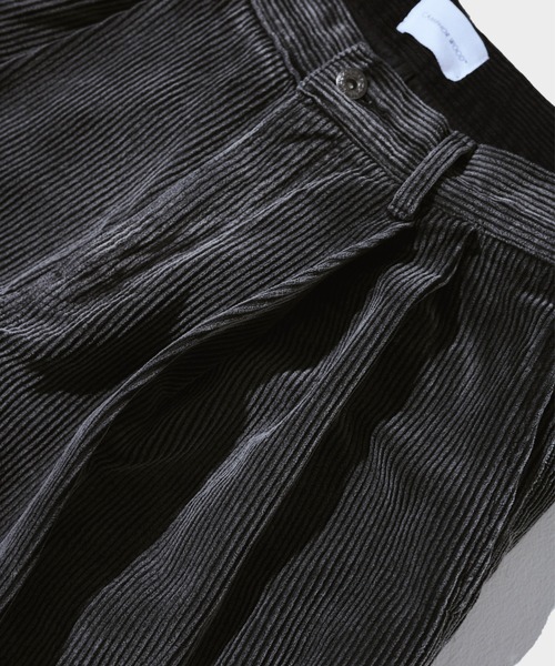 CAMPHOR WOOD(カンファーウッド)の「super baggy faded corduroy trousers / スーパーワイドバギーフェードコーディロイパンツ(その他パンツ・メンズ・ブラック/バーガンディー・SMALL/MEDIUM/LARGE)」の10枚目の写真