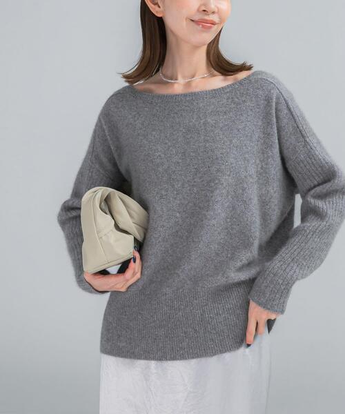 URBAN RESEARCH ROSSO WOMEN（アーバンリサーチ　ロッソ）の「エアリーニット2WAYネックプルオーバー（ニット/セーター・レディース・ベージュ/グレー・FREE）」の8枚目の写真