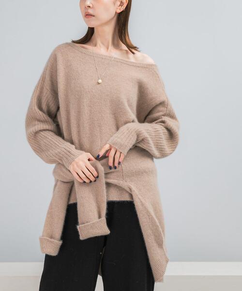 URBAN RESEARCH ROSSO WOMEN（アーバンリサーチ　ロッソ）の「エアリーニット2WAYネックプルオーバー（ニット/セーター・レディース・ベージュ/グレー・FREE）」の16枚目の写真