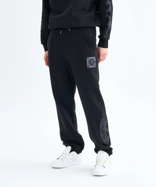 RVCA(ルーカ)の「RVCA レディース BAGGY BF SWEAT PANTS セットアップボトムス 【2025年秋冬モデル】 @autumn/ルーカスウェットパンツ(スウェットパンツ・レディース・オフホワイト/ブラック・MEDIUM/SMALL)」の10枚目の写真