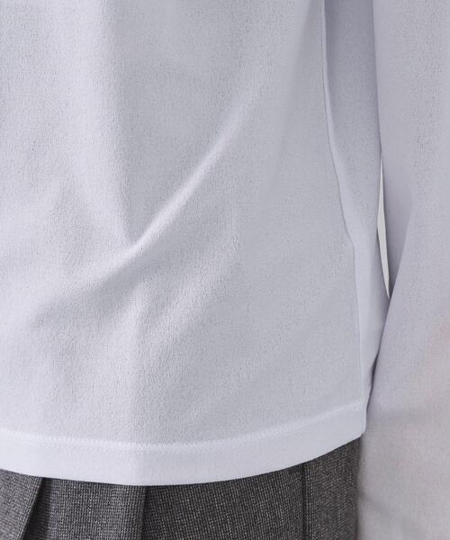 OPAQUE.CLIP(オペークドットクリップ)の「シアーハイネックトップス【洗濯機OK】(Tシャツ/カットソー・レディース・ホワイト/ライトグレー/ブラック/サックスブルー/アイボリー・36/38/40/42)」の15枚目の写真