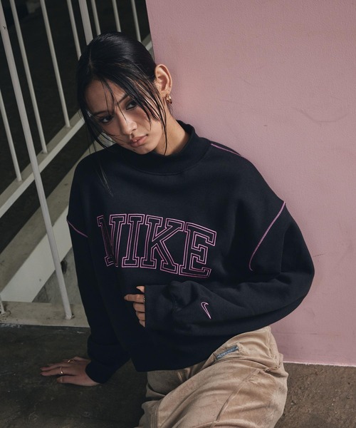 NIKE（ナイキ）の「ナイキ スポーツウェア フェニックス フリース ウィメンズ モックネック スウェットシャツ / Nike Sportswear Phoenix Fleece Women's Mock-Neck Sweatshirt IM7491-010 Black（スウェット・レディース・ブラック・L/M/S/XS/XL）」の7枚目の写真