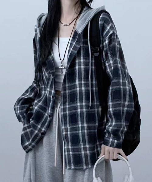 .KOM（ドットコム）の「A'GEM/9 × .kom 『.KOM/ドットケーオーエム』HOOD LAYERED CHECK SHIRT/Y2Kフードレイヤードチェックシャツ（シャツ/ブラウス・レディース・ブルー/ブラック・FREE）」の11枚目の写真