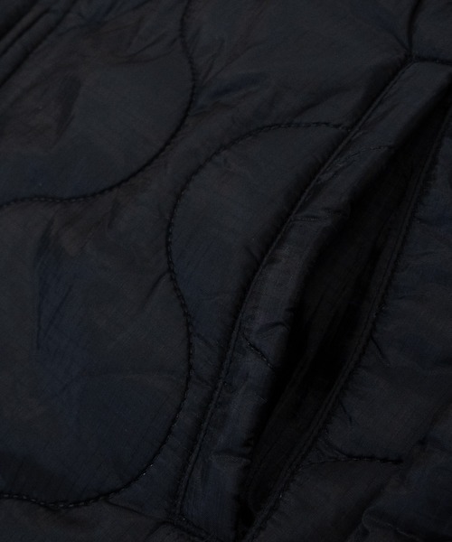 JOHN'S CLOSET(ジョンズクローゼット)の「【22】リバーシブル ベトナムジャケット 別珍&ナイロンリップ コットンツイル&ナイロンリップ(ミリタリージャケット・メンズ・マルーン/グリーン/オフホワイト/ブラック・X-LARGE/LARGE/MEDIUM)」の21枚目の写真